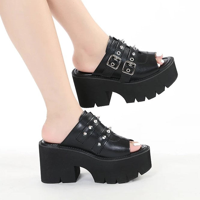 Earthbound Buckle Spiked gothic Platform Mule 6