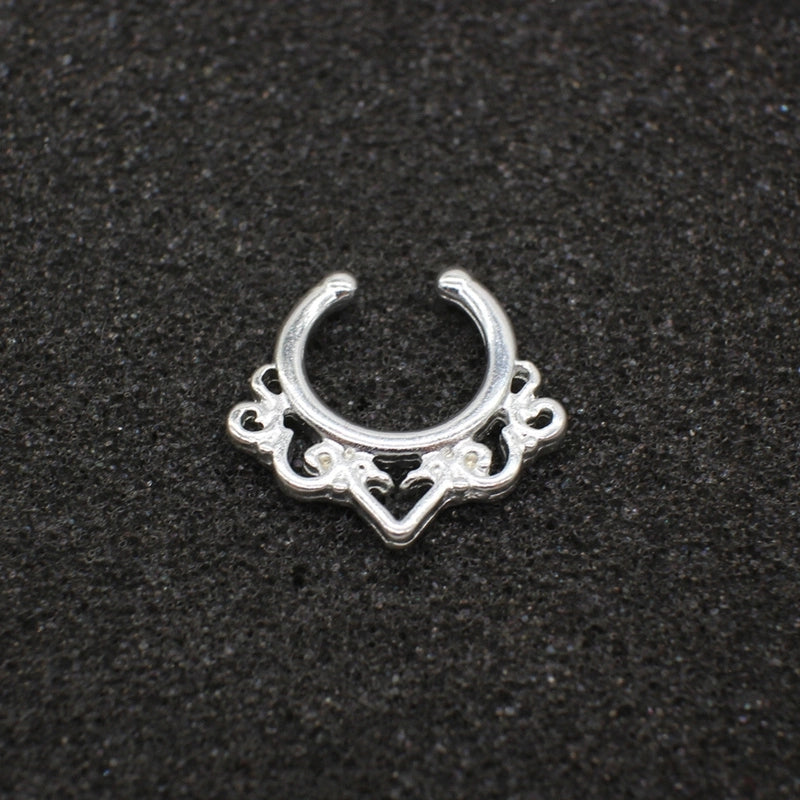 Beya Faux Nose/Septum Hanger - septum Post-apocalyptic Nu-goth nose Metal Industrial Gunmetal Gun-metal Futuristic Filigree faux fake clicker Accessory silver
