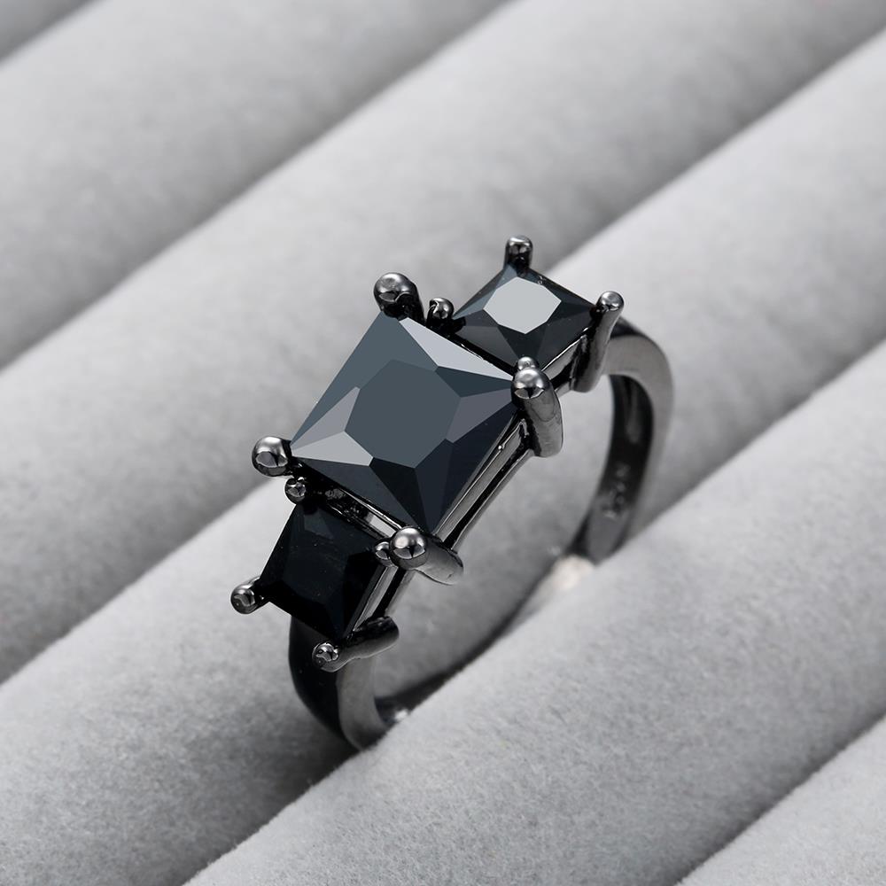 Brenya Ring - Ring princess Gunmetal Gun-metal Gothic Goth cut cubic zirconia crystals crystal
