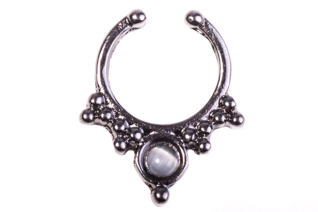 Ariya Faux Nose/Septum Hanger - septum Post-apocalyptic Nu-goth nose Metal Industrial Gunmetal Gun-metal Futuristic faux fake clicker Accessory
