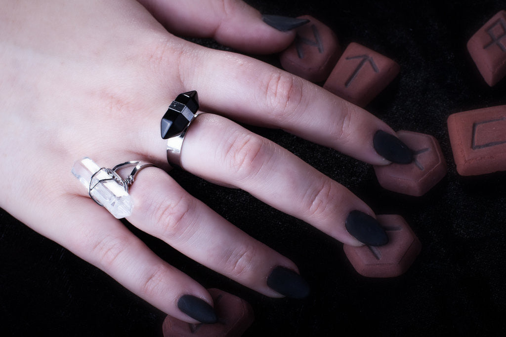 Hera Ring