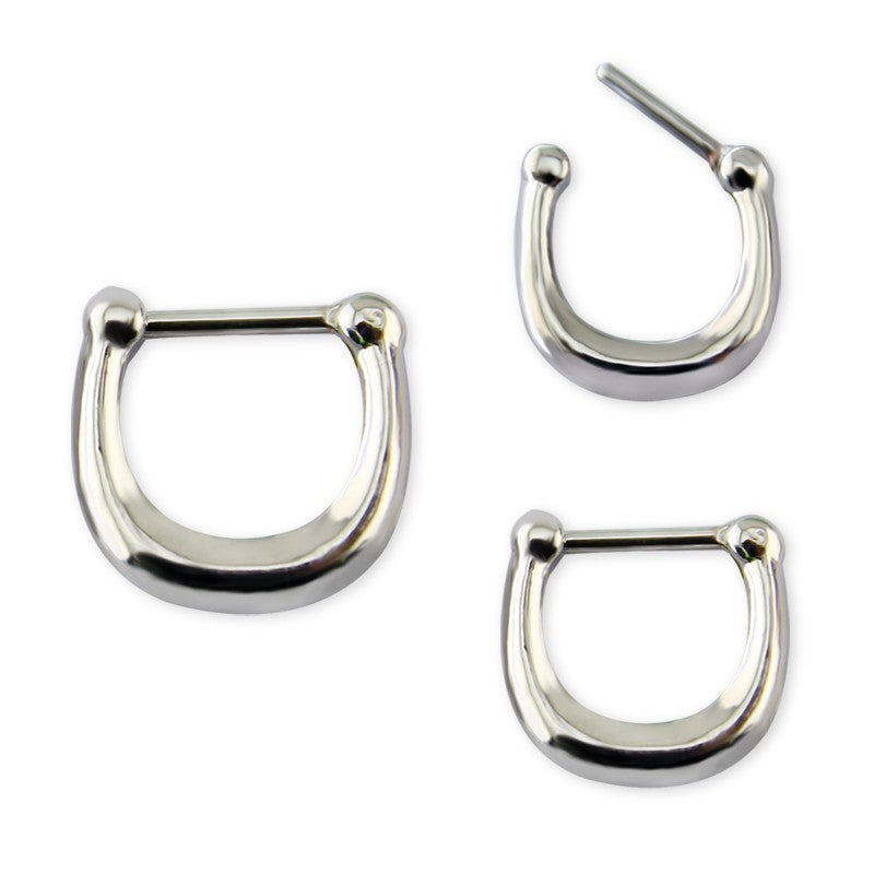 Taurus Septum Clicker - Streetgoth Street Steel Silver septum Rock Post-apocalyptic Piercings Piercing Nu-goth nose Metal hanger Grunge Gothic Goth Futuristic clicker body jewelry body jewellery Black Accessory
