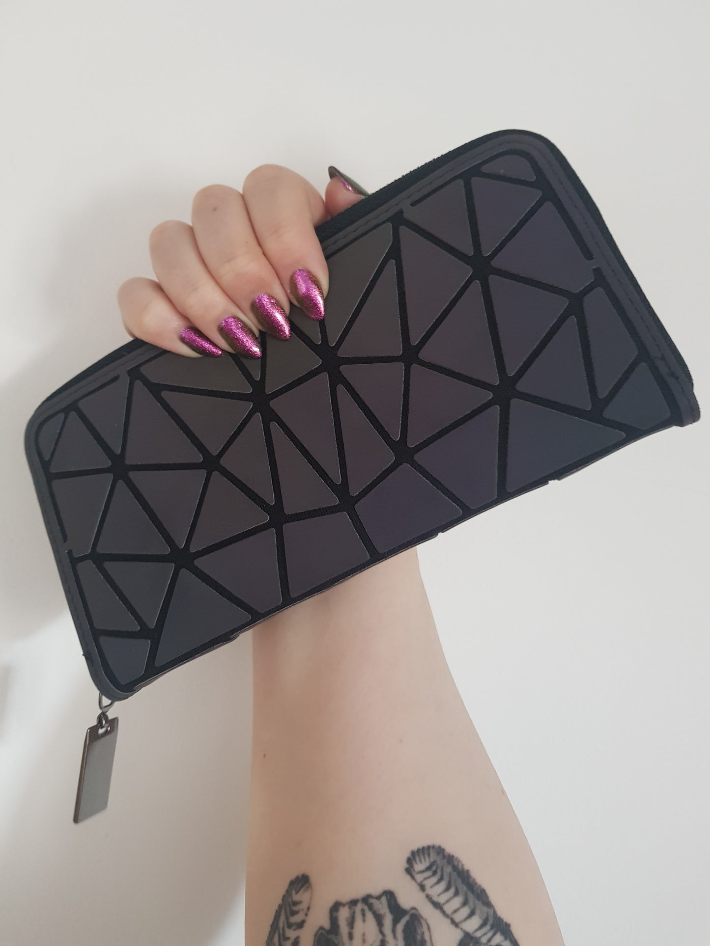 Bismuth Purse - Wallet Streetgoth Street Reflective Reflect Rainbow Purse Post-apocalyptic Nu-goth Metal Matte Matt Industrial Handbag Grunge Gothic Goth Geometric Futuristic Clutch Bags Bag Accessory